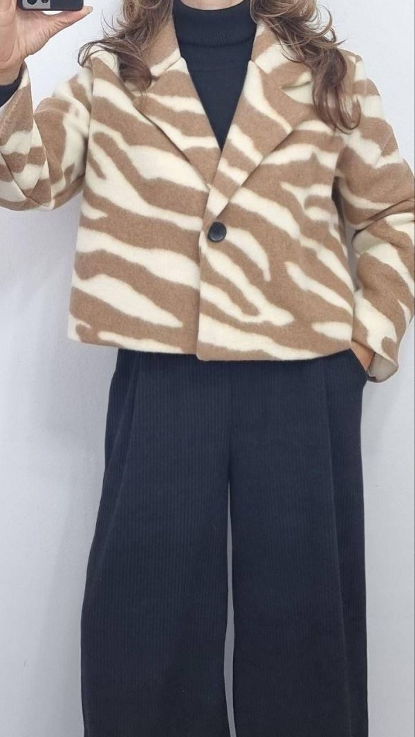 Jacheta scurta cu imprimeuri Lena animal print