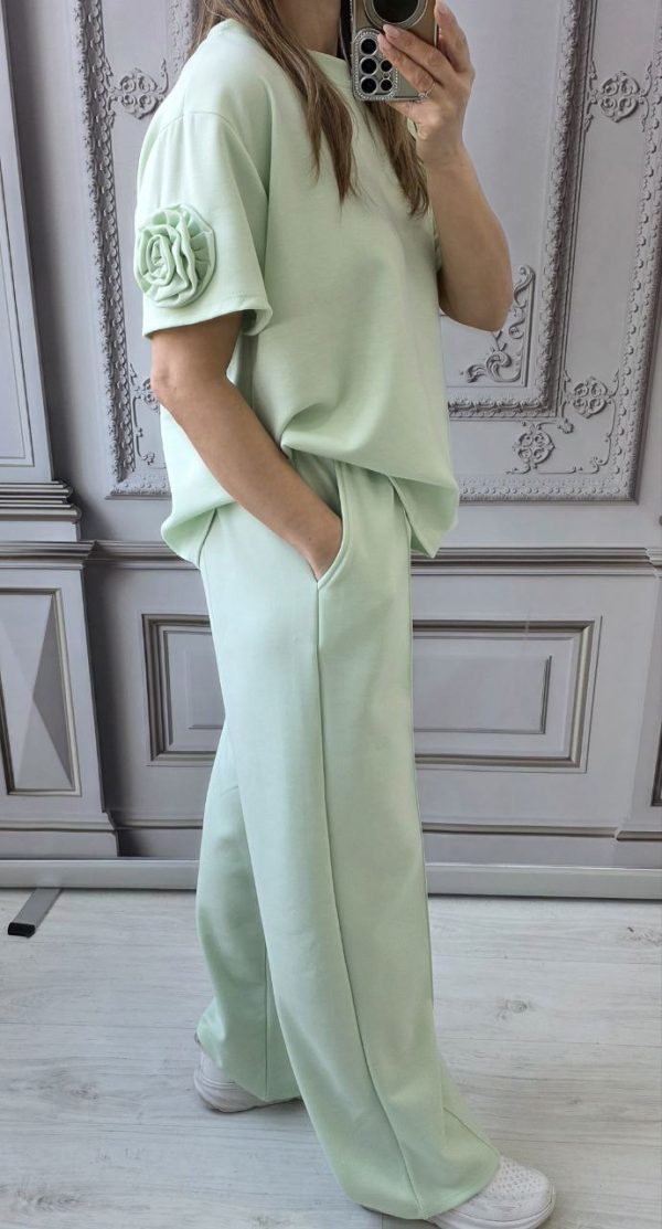Compleu cu floare 3D si maneca scurta Iris verde