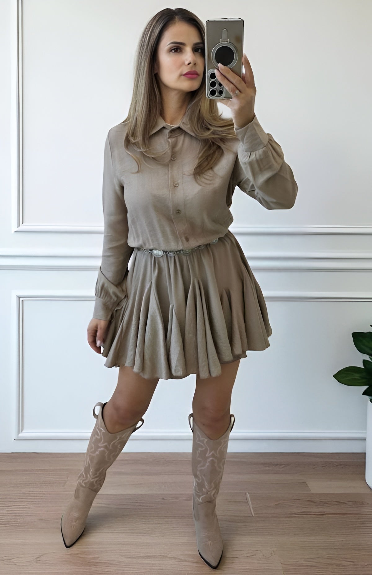 Rochie cu guler de camasa Cassy bej inchis