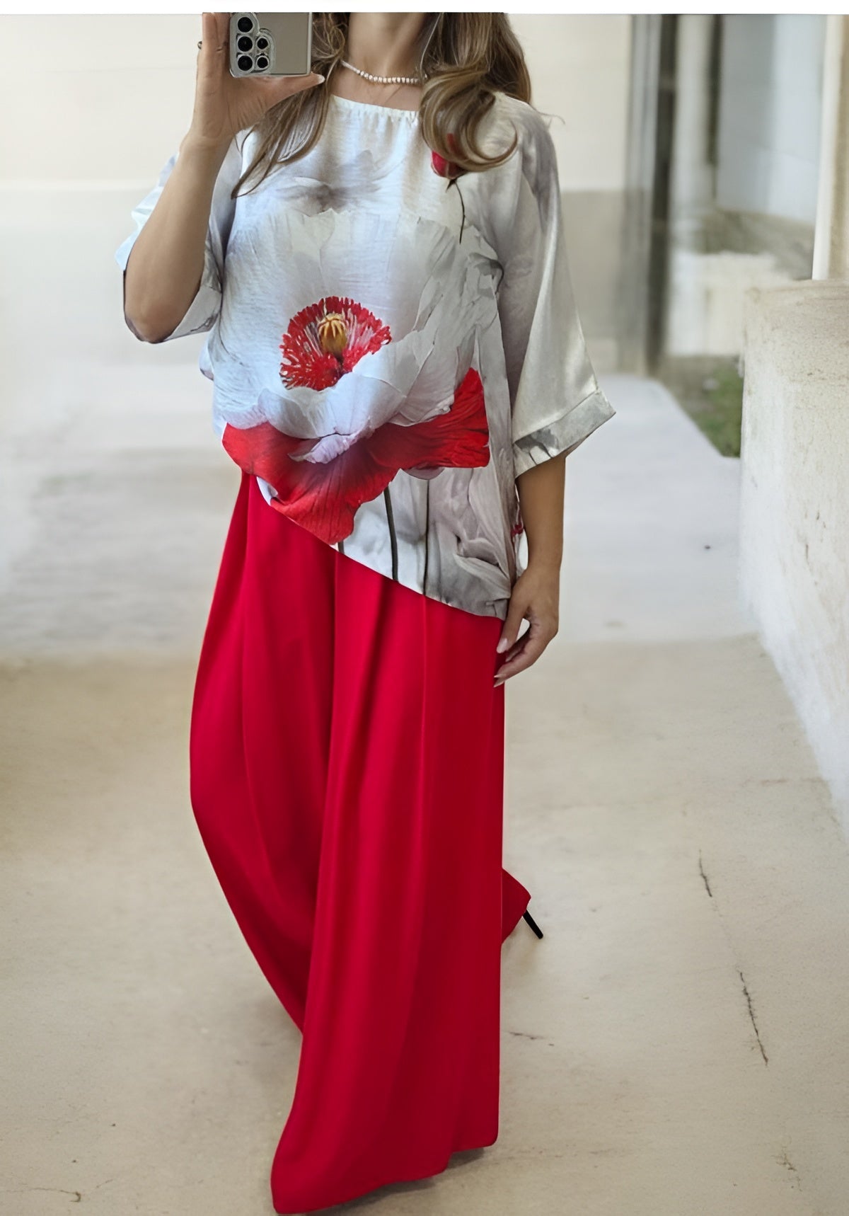 Pantaloni evazati din vascoza Josephine rosu