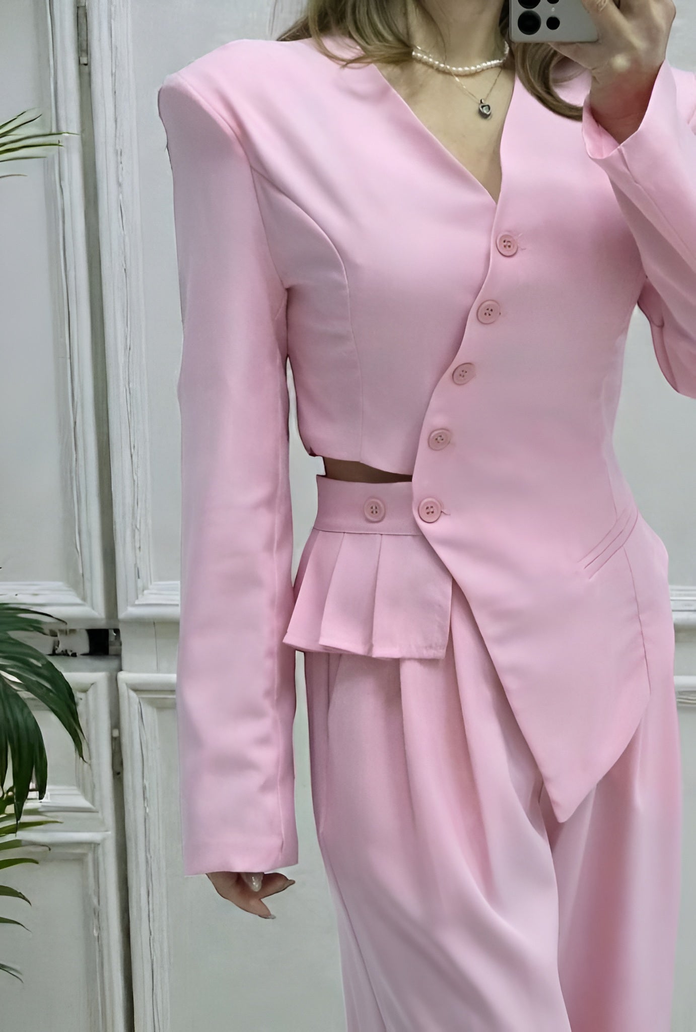 Costum elegant cu maneca lunga Royal roz