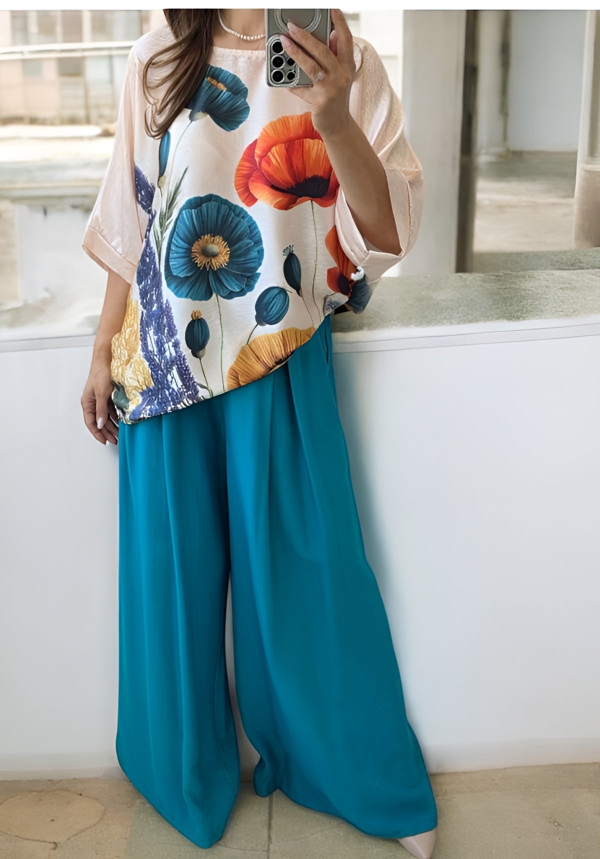 Pantaloni evazati din vascoza Josephine turcoaz