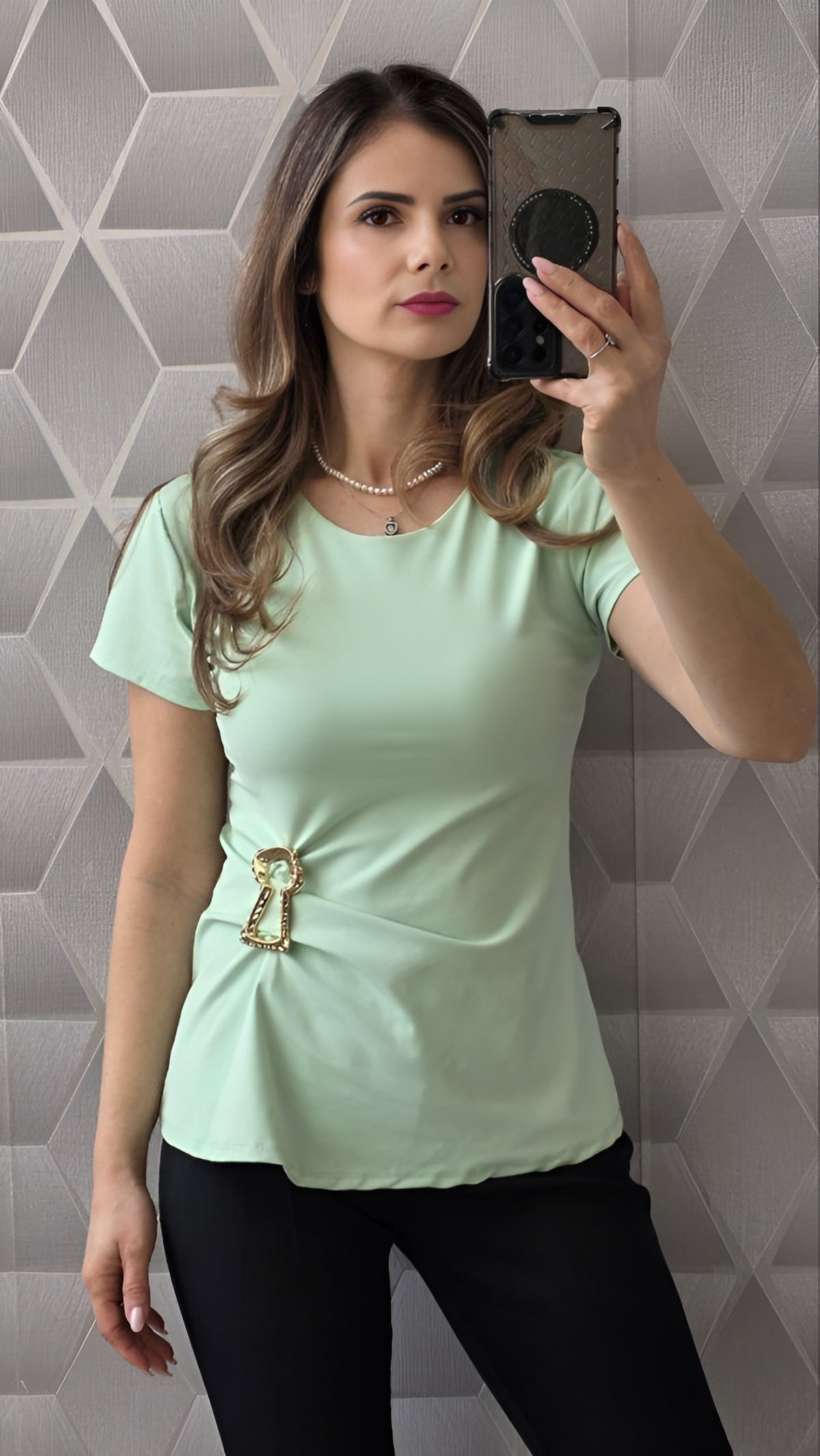 Tricou din lycra cu brosa detasabila Eveline verde